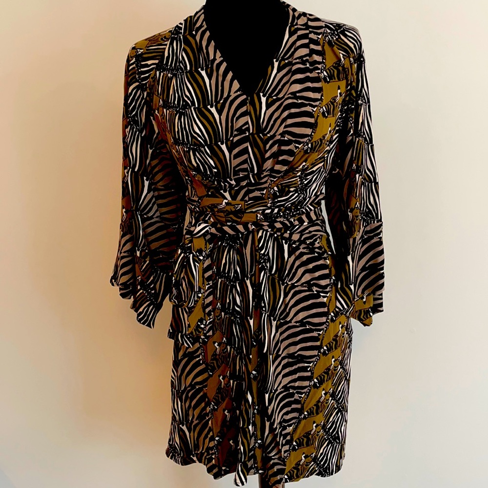 ISSA LONDON for BR . Limited Edition. Zebra Safari print.  Attached wrap-belt